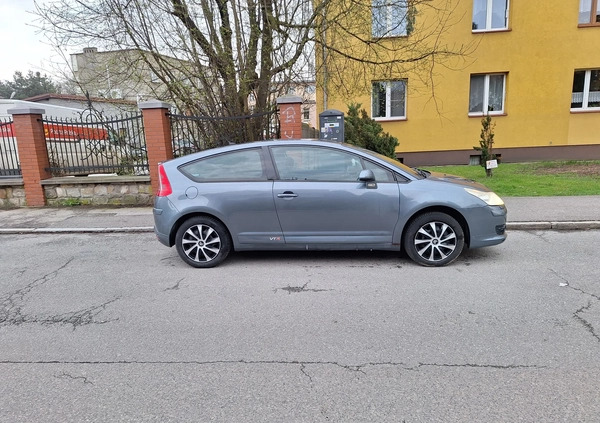 Citroen C4 cena 8500 przebieg: 234000, rok produkcji 2005 z Biała małe 301